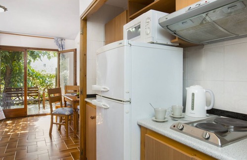 Puigventos Villa | 2CIP01-08pax - House with capacity for 08 people and private pool located in a quiet area