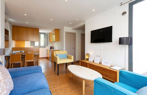 Les Tres Torres Apartment | 2DRR1106- Fantastic apartment with terrace