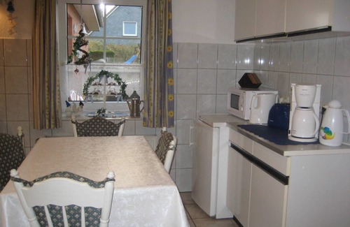 Barlt Apartment | 3 + 2 + 1 whole house 8-room Spülm. - BARLT - House Bärbel
