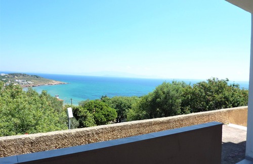 Karfas Apartment | 3-5 person appartment ECOnomy