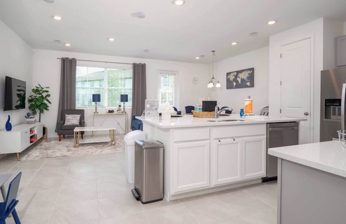 Davenport House | 3 BDR Resort Home Packed with Amenities!