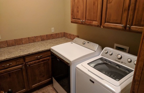 Driggs Condo | 3 bed/2 bath condo, Grand Targhee/Jackson Hole skiing, Yellowstone home base