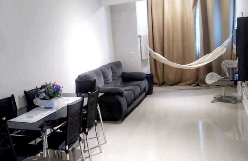 Nacoes Apartment | 3-bedroom apartment 600m from beach