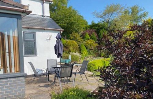 Pennant Melangell House | 3-Bed Cottage Near Lake Vyrnwy Garden & PetsOk