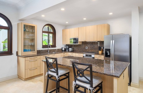 Orange Hill Villa | 3 Bed Golf Villa at Apes Hill Club, Beach Access, Pool.