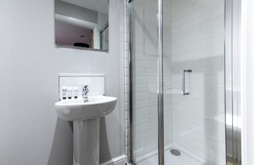 Newark upon Trent House | 3-Bed House - Ideal for Contractors and Families