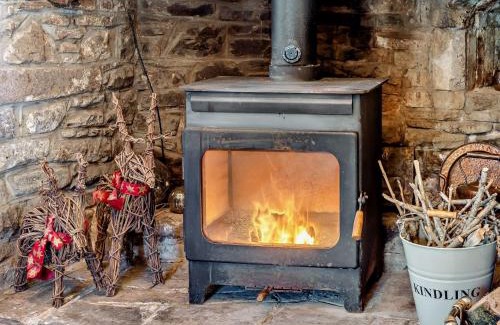 Llangynidr House | 3 Bed in Brecon 56811