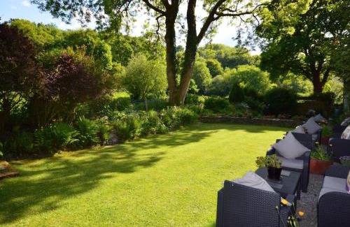 Dre-fach Felindre House | 3 Bed in Cenarth 79198