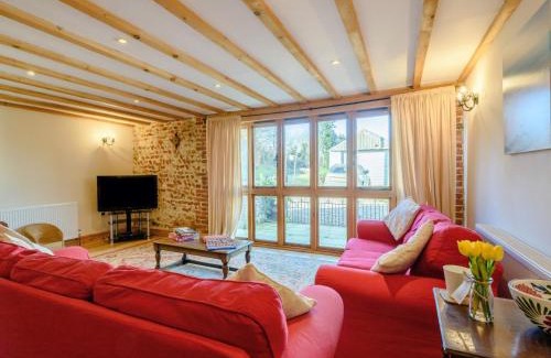 Saxthorpe House | 3 bed in Corpusty OWLN8