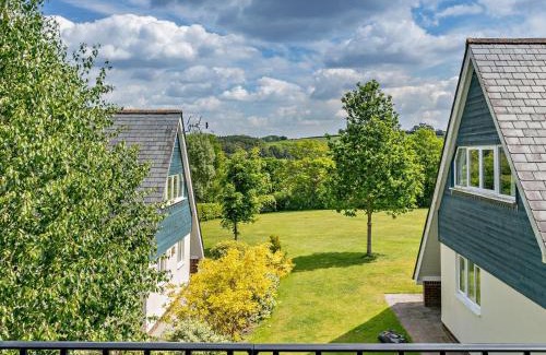 Broadwoodkelly House | 3 Bed in Crediton WAIE1