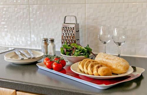 Broadwoodkelly House | 3 Bed in Crediton WAIE2