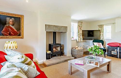 Llanvair Kilgeddin House | 3 Bed in Llanover 91240