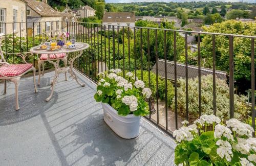 Nailsworth House | 3 Bed in Nailsworth 78968