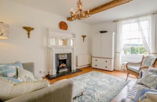 Nailsworth House | 3 Bed in Nailsworth 78968