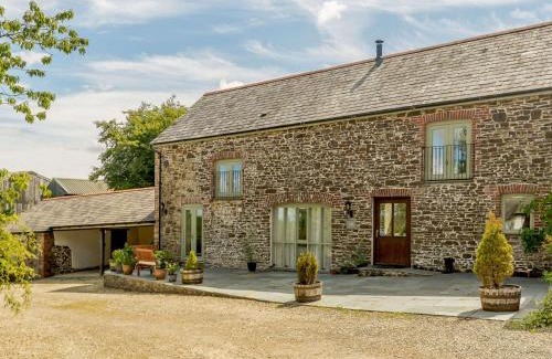 Black Torrington House | 3 Bed in Shebbear 89311