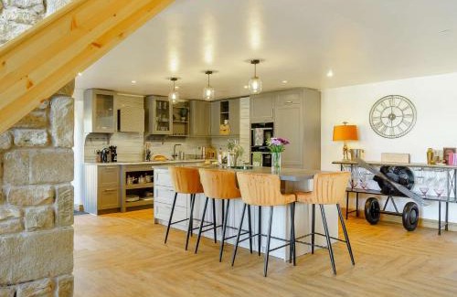 Colne House | 3 Bed in Skipton 89582