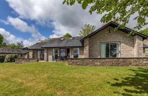 St Mellion House | 3 Bed in St. Mellion 87718