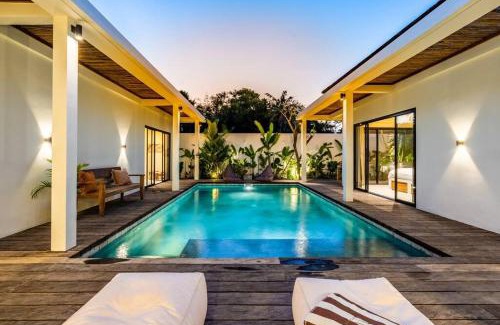 Pererenan Villa | 3 Bed Villa Wowsome Pererenan