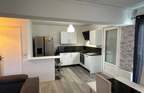 Herouville-Saint-Clair House | 3 Bedroom Private vacation home in HÃ©rouville-Saint-Clair