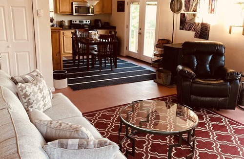 Willet Ski Chalet | 3 bedroom 1 bathroom sleeps 6