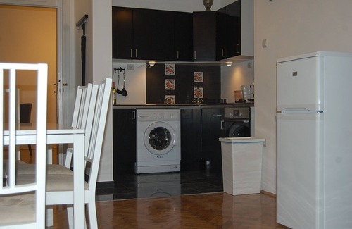 Terezvaros Apartment | 3 bedroom 2 bathrooms & balcony suite in OLD JEWISH quarter at Opera with 2 AC