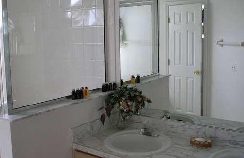 Crescent Lakes Villa | 3 Bedroom, 2 Bathroom