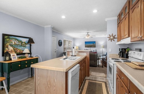 Myrtle Beach House | 3 BEDROOM/2BATHROOM IN THE AWARD WINNING OCEAN LAKES FAMILY CAMPGROUND