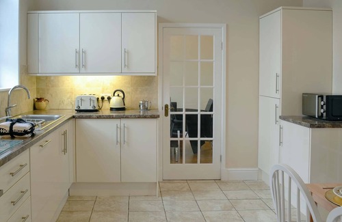 Trawsfynydd Cottage | 3 bedroom accommodation in Trawsfynydd, near Blaenau Ffestiniog