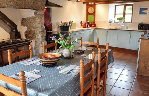 Saint Erth Praze Cottage | 3 bedroom accommodation in Whitecross, near Marazion