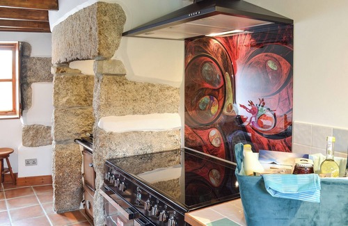 Saint Erth Praze Cottage | 3 bedroom accommodation in Whitecross, near Marazion