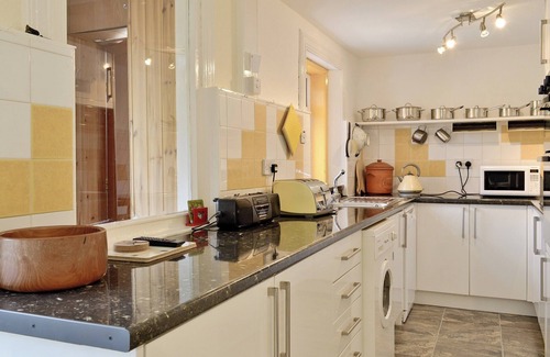Lochranza Cottage | 3 bedroom accommodation in Lochranza, Isle of Arran