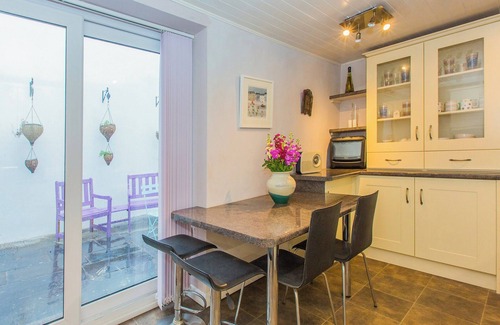 Neyland Cottage | 3 bedroom accommodation in Neyland, near Pembroke