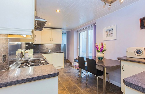 Neyland Cottage | 3 bedroom accommodation in Neyland, near Pembroke