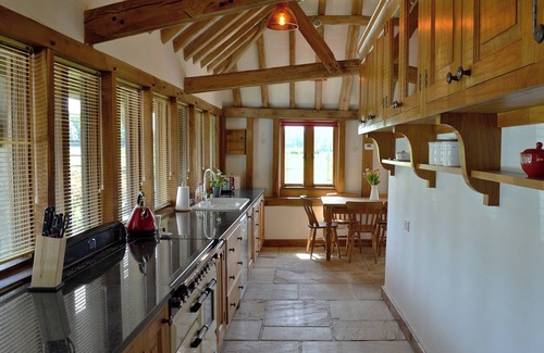 Abbess Roding Cottage | 3 bedroom accommodation in Smarden, near Ashford