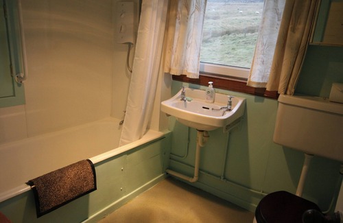 Oldshoremore Cottage | 3 bedroom accommodation in Rhiconich, Sutherland
