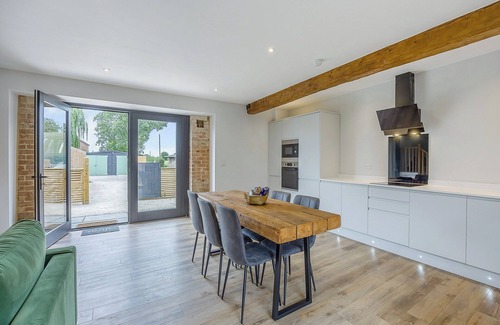 Glentham Cottage | 3 bedroom accommodation in East Firsby