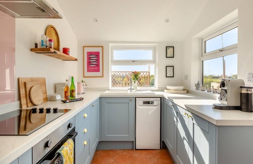 Northmoor Green Cottage | 3 bedroom accommodation in Westonzoyland, near Bridgwater