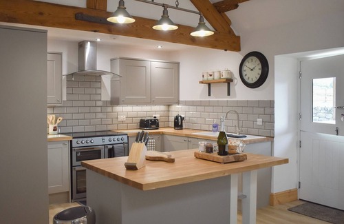 Llanllyfni Cottage | 3 bedroom accommodation in Penygroes, Caernarfon
