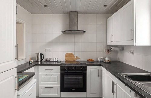 Cemaes Bay Cottage | 3 bedroom accommodation in Cemaes Bay