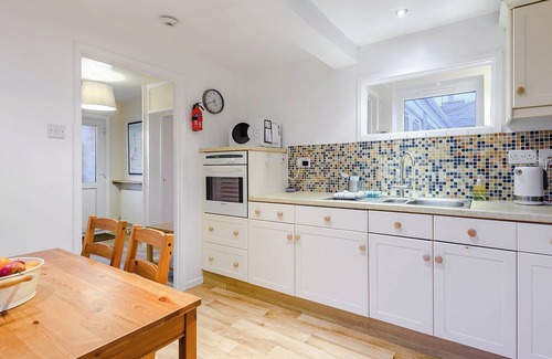 Deepdale Cottage | 3 bedroom accommodation in Brancaster Staithe, near Wells-next-the-Sea