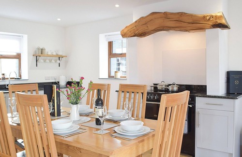 Llanelli Cottage | 3 bedroom accommodation in Pontyberem, near Kidwelly