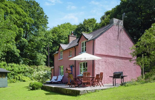Stackpole Cottage | 3 bedroom accommodation in Stackpole Cheriton, near Pembroke