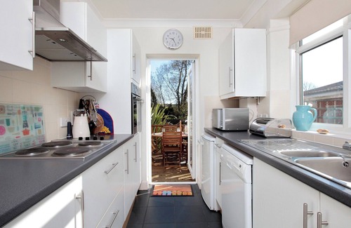 Wyke Regis Cabin | 3 bedroom accommodation in Weymouth