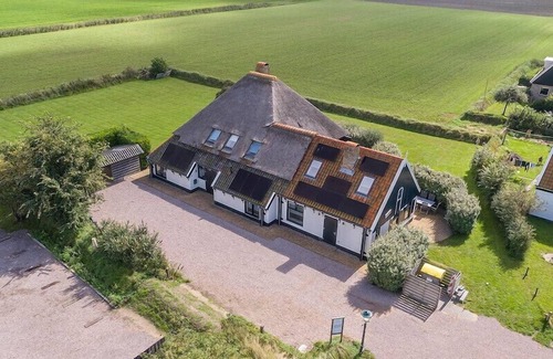 Oosterend House | 3 bedroom accommodation in Oosterend