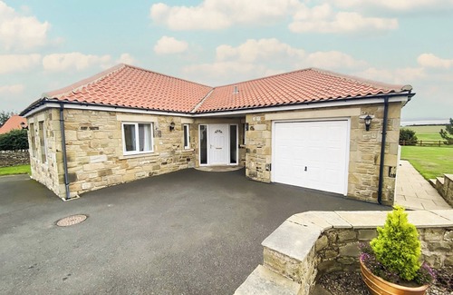 Bamburgh Cottage | 3 bedroom accommodation in Bamburgh