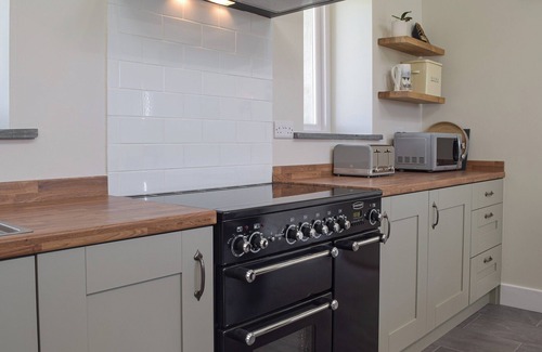 Boncath Cottage | 3 bedroom accommodation in Abercych, near Cardigan