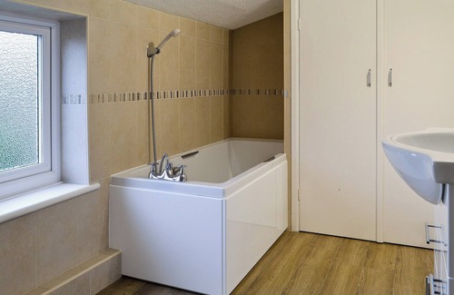 Sculthorpe Cottage | 3 bedroom accommodation in Sculthorpe, near Fakenham