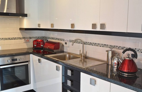 Llanfihangel-Ystrad Cottage | 3 bedroom accommodation in Dihewyd, near Aberaeron