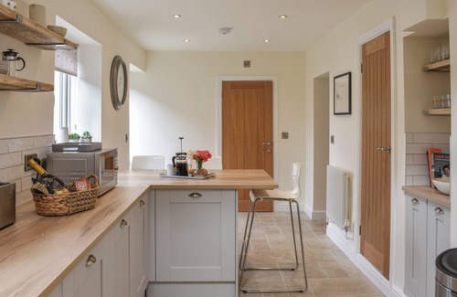 Bedale Cottage | 3 bedroom accommodation in Hackforth, Bedale
