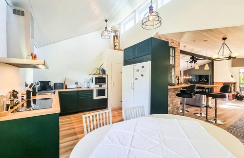 Hova House | 3 bedroom amazing home in Hova